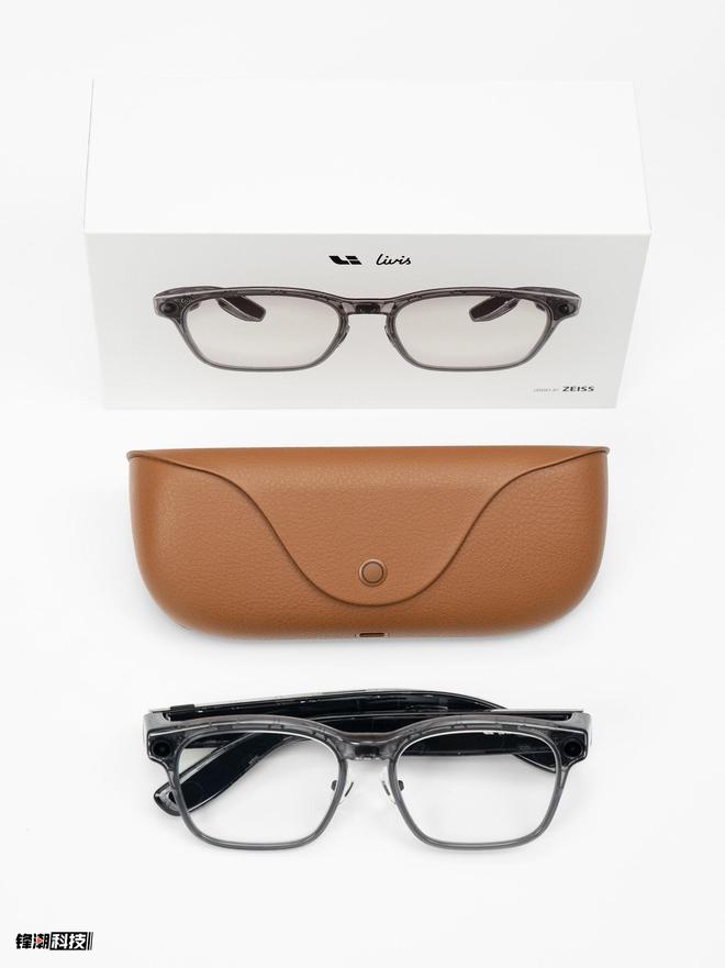 体验：戴了两周它想做的不止于车联新葡京理想AI眼镜 Livis(图6)