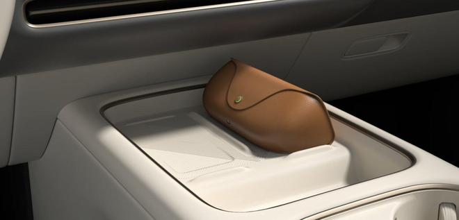 体验：戴了两周它想做的不止于车联新葡京理想AI眼镜 Livis(图19)